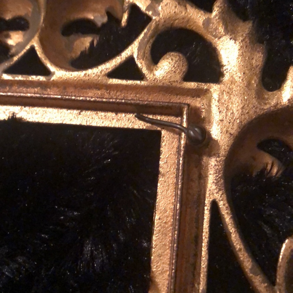 Victorian Rococo Style Brass Picture Frame - Picture 3 of 7